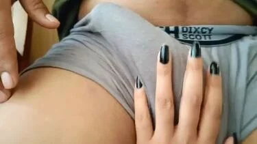 Kannada aunty sex video I discovered a servant masturbating with my bra on.