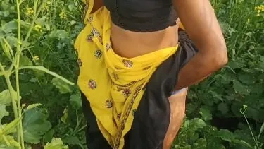 Telugu hot sex videos Video of desi sex: A Punjabi man drills a chut in the farm.