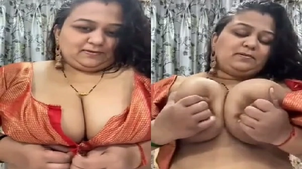 Big boobs pressing Tamil Xxx hot