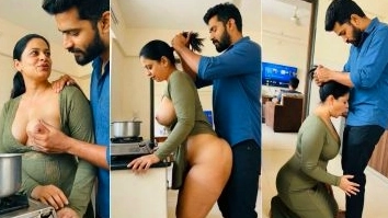 Friend Mom Is Hardly Fucked by a Tamil Porn Pervert