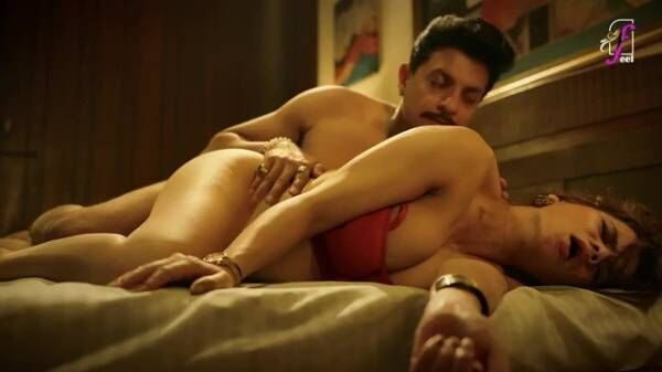 Hot Tamil sex with a Desi MILF actress