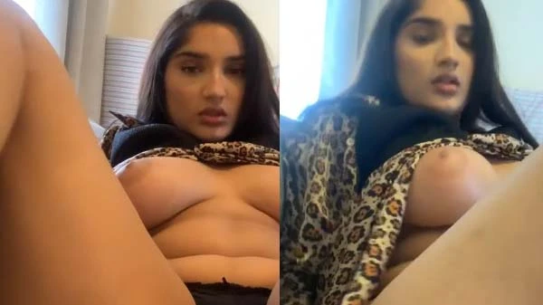 Revealing Breasts in Telugu Sex Video